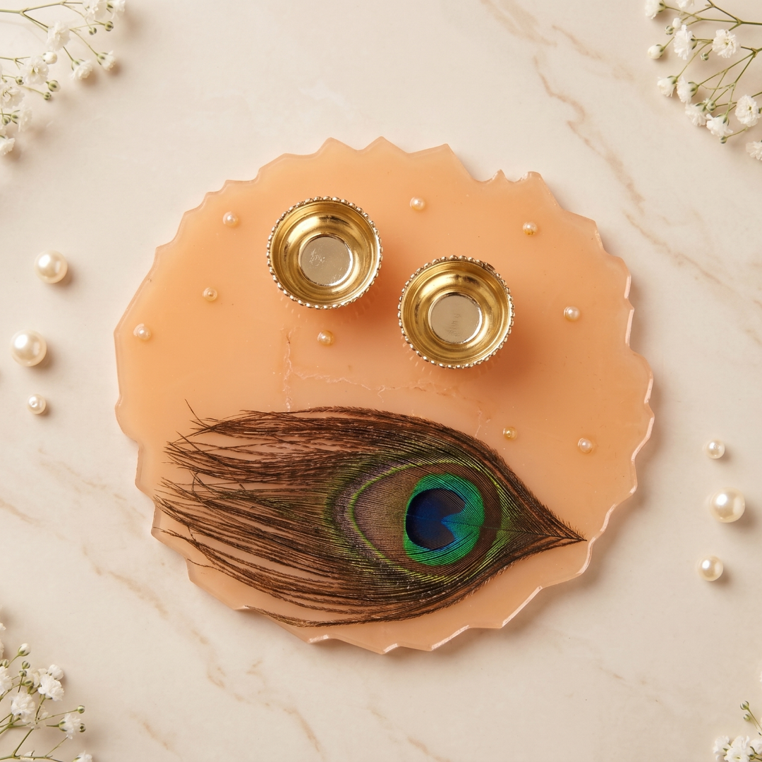 Minimal Peacock Feather Tray (8 inch)